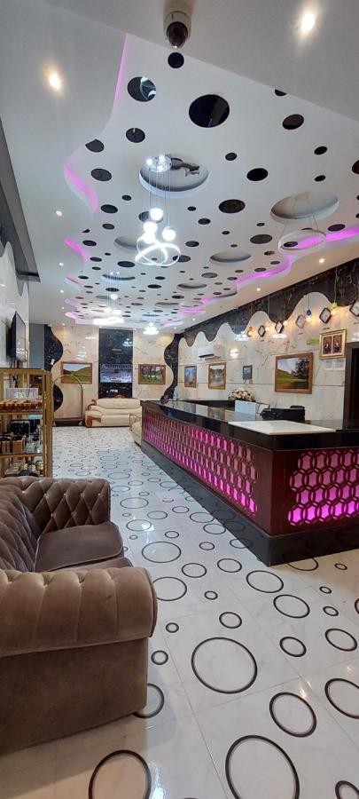 塞拉莱Eman House公寓式酒店 外观 照片